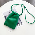 Pochette téléphone bandoulière femme à cordon, sept coloris, vert