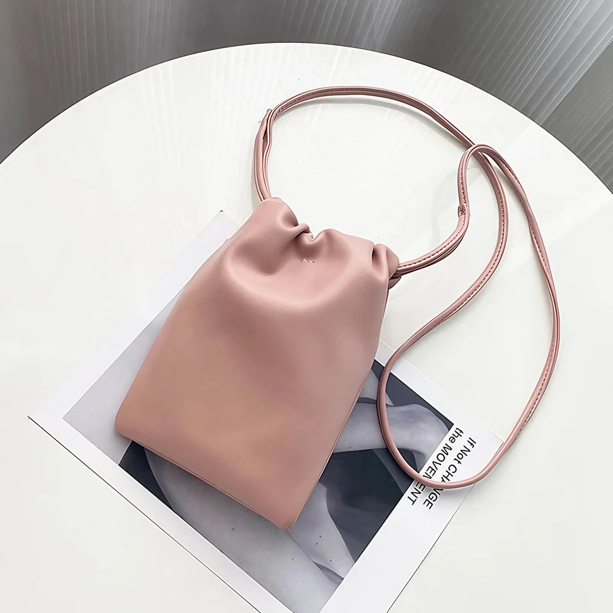 Pochette téléphone bandoulière femme à cordon, sept coloris, rose