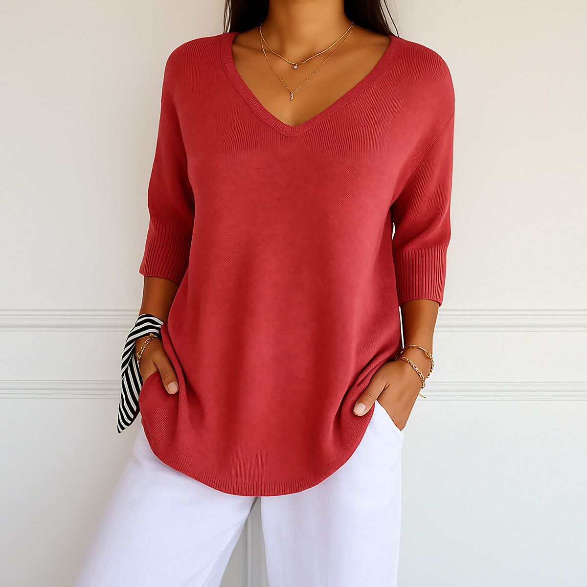 Pull col V femme coupe ajustée, onze coloris, du XS au 3XL, rouge