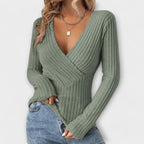 Pull femme col V à détail torsadé devant, manches longues, vert