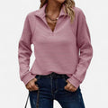 Pull femme en maille côtelée, col montant à demi-zip, rose