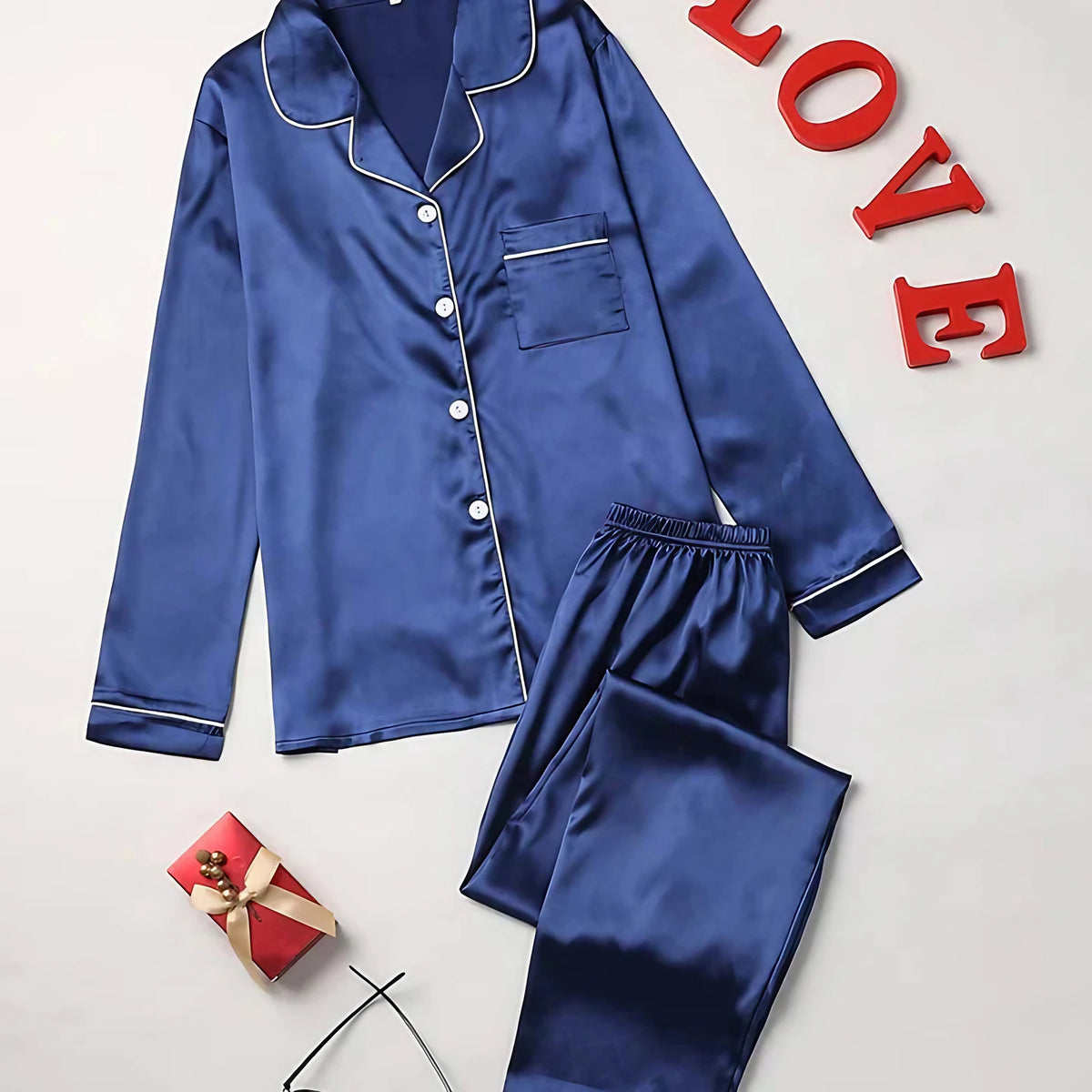 Pyjama en satin femme, coupe ample, dix coloris, du S au 2XL, bleu marine