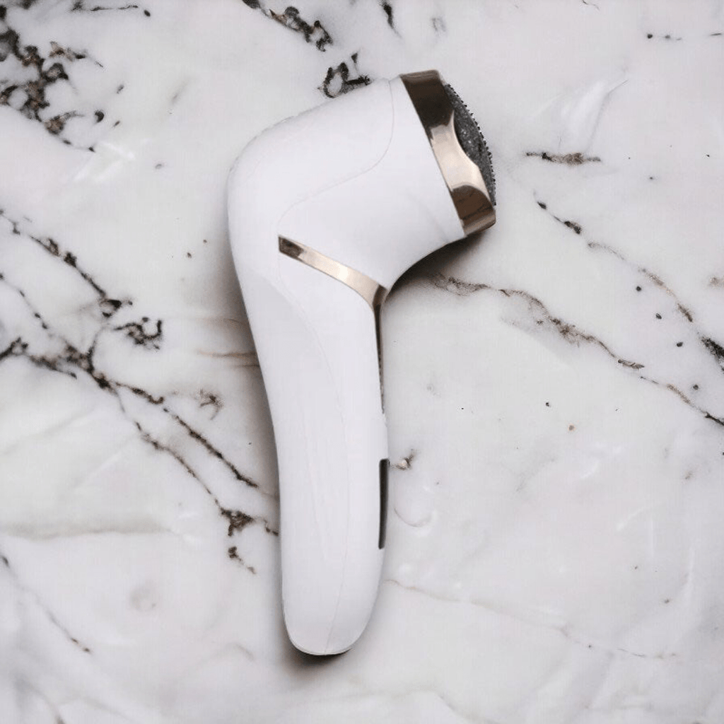 Râpe à pieds électrique rechargeable contre les callosités