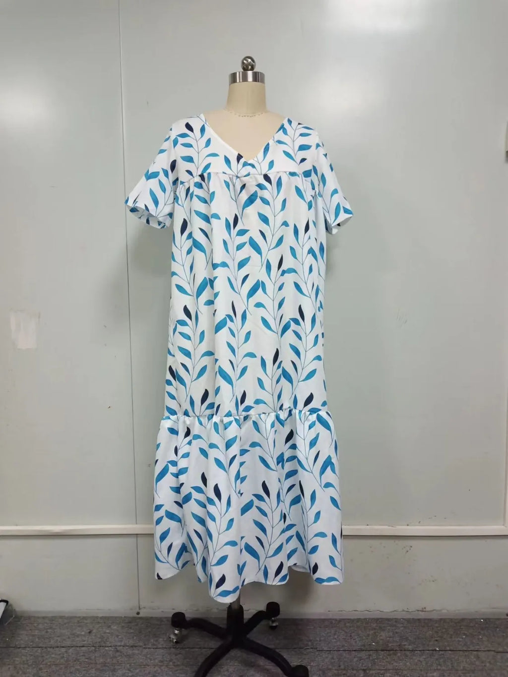 Robe bohème d'été col V à imprimé fleuri, manches courtes