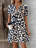 Robe imprimé léopard col V à manches courtes, du S au XL