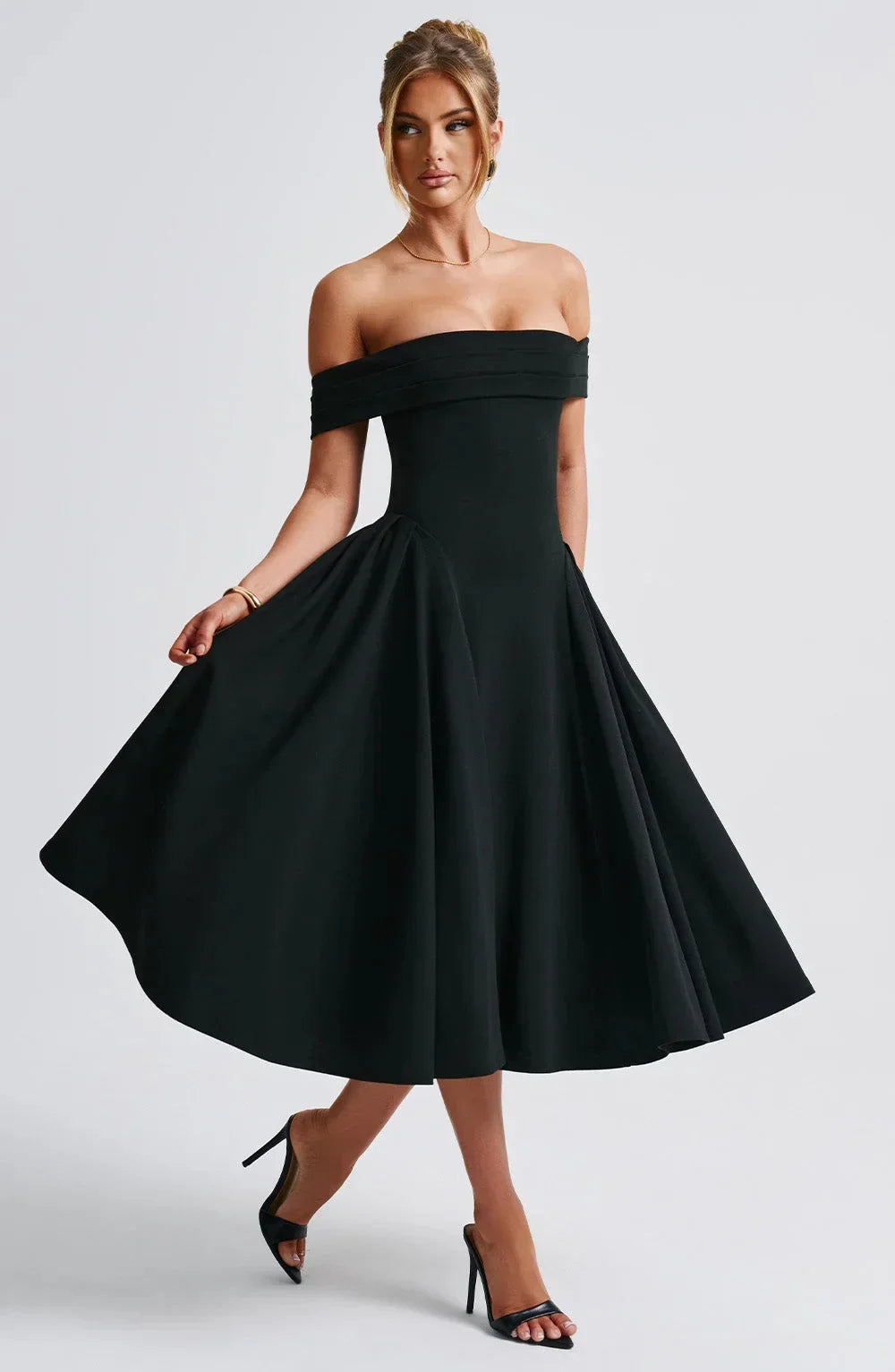 Robe de cocktail midi femme, col bardot et jupe évasée, noir