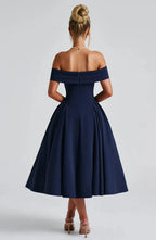 Robe de cocktail midi femme, col bardot et jupe évasée