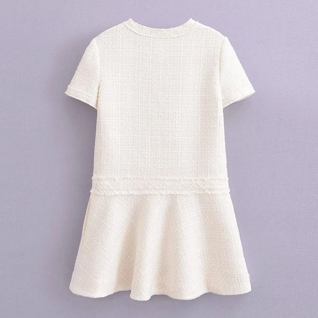Robe courte blanche texturée à col rond, du XS au L