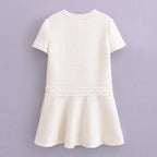 Robe courte blanche texturée à col rond, du XS au L