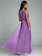 Robe longue croisée col V sans manches, fente à l'ourlet