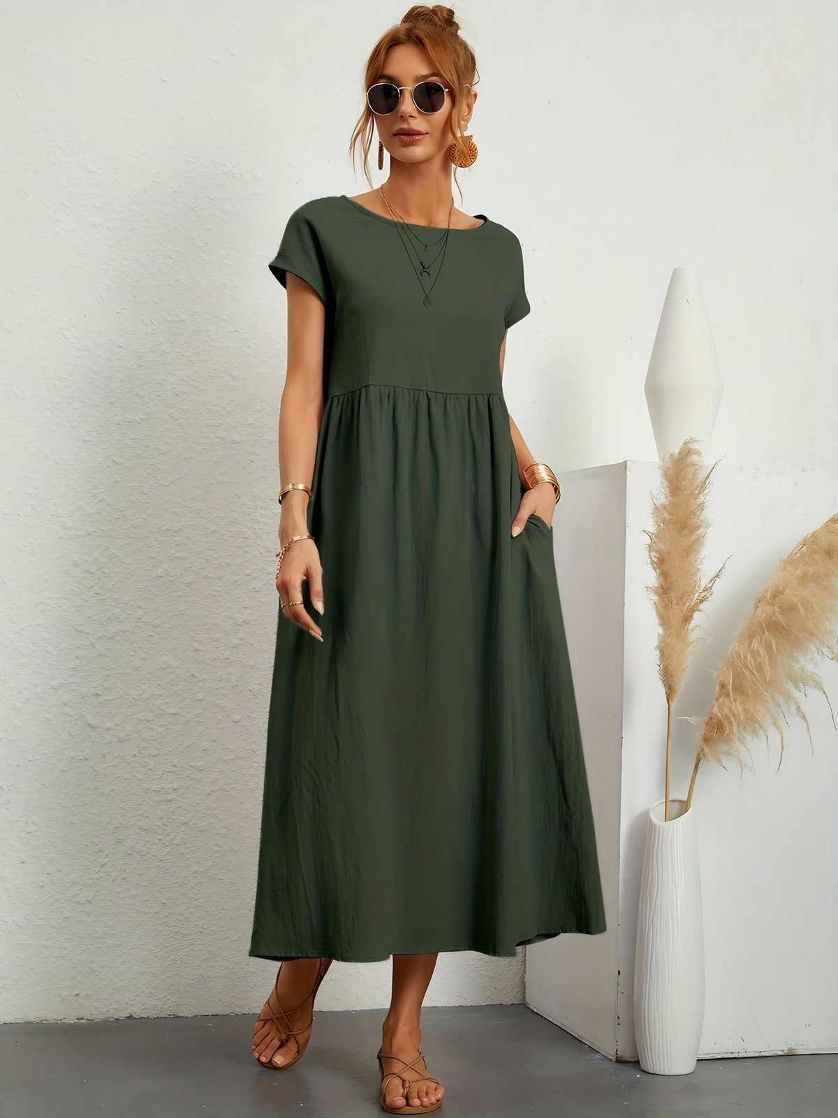 Robe d'été femme à manches courtes, coupe fluide, dix coloris, vert armée