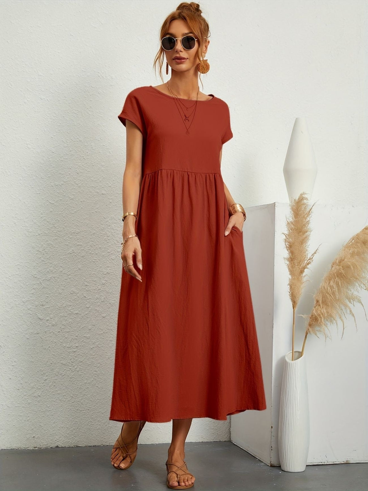Robe d'été femme à manches courtes, coupe fluide, dix coloris, repos et détente