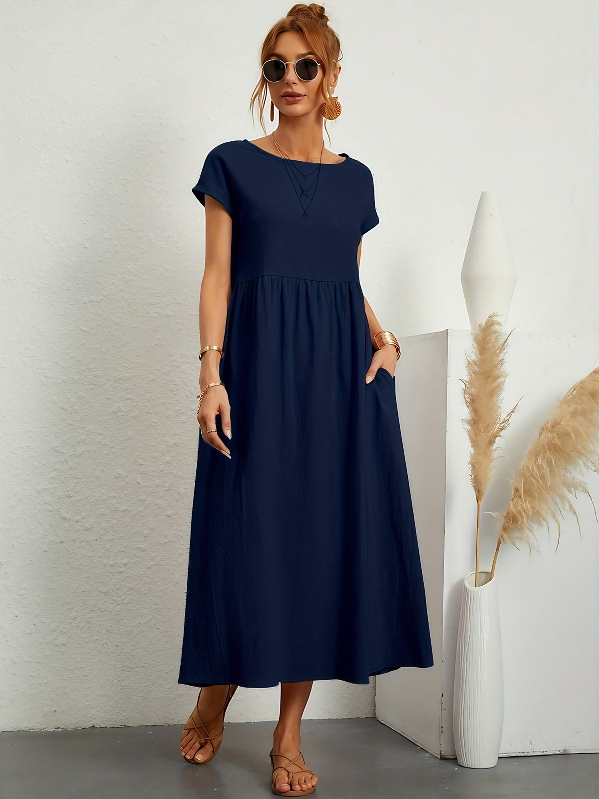 Robe d'été femme à manches courtes, coupe fluide, dix coloris, bleu marine
