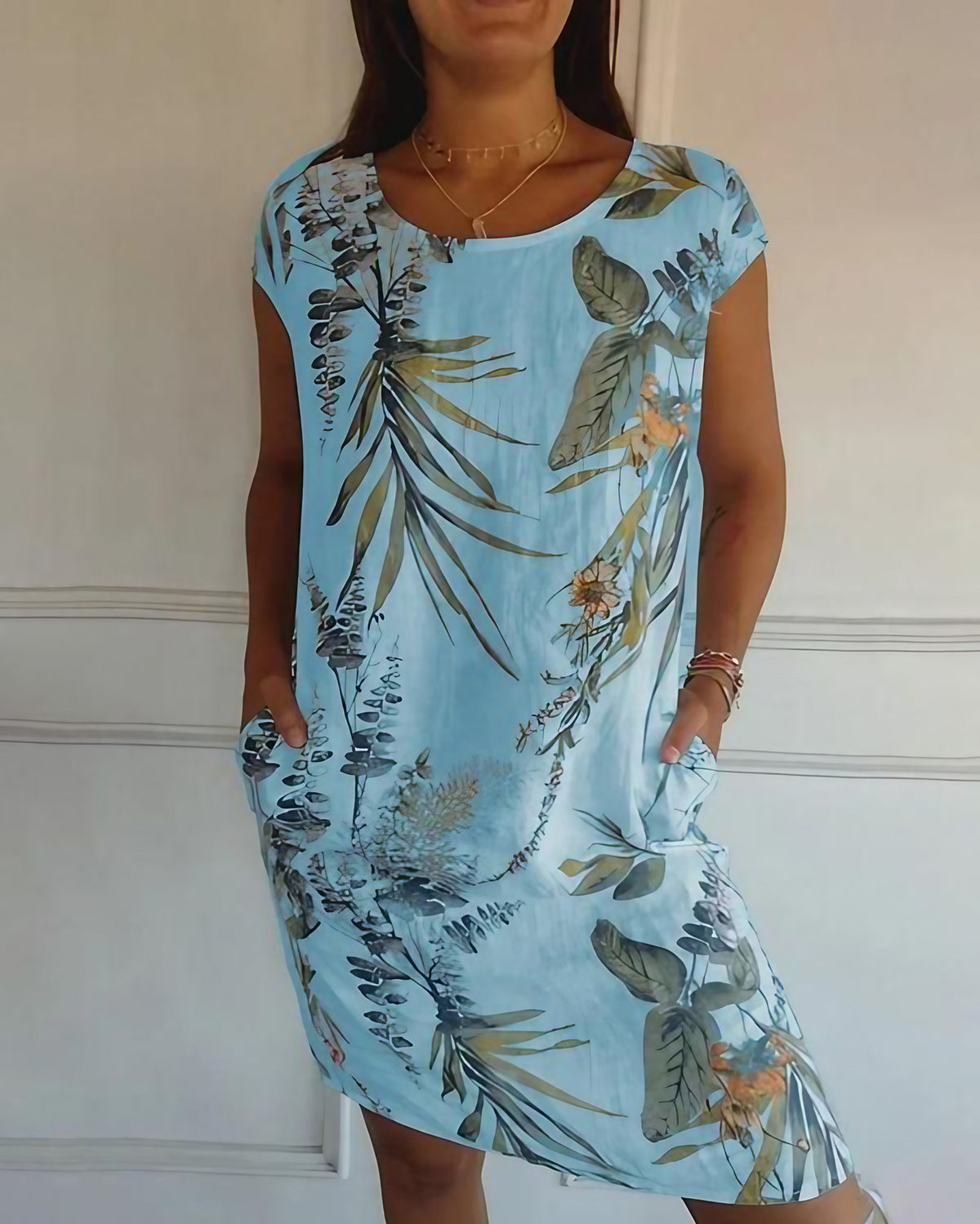 Robe d'été sans manches femme, coupe fluide, neuf coloris, bleu clair