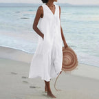 Robe longue d'été femme col V, ajustée au buste puis évasée, blanc