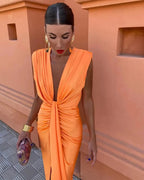Robe de soirée longue drapée, décolleté V, fente haute, orange
