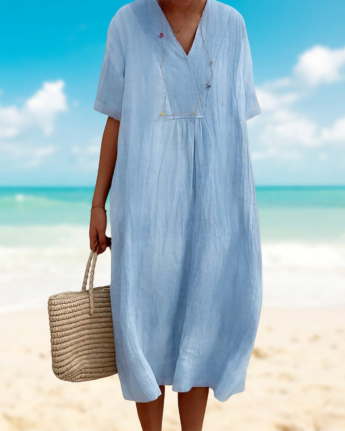 Robe d'été femme, buste ajusté et jupe évasée, bleu clair