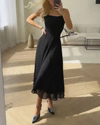 Robe longue à col carré femme, unie, noire ou blanche, noir