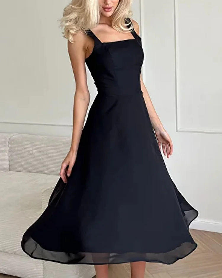 Robe longue à col carré femme, unie, noire ou blanche