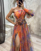 Robe longue satin et dentelle, drapé fluide, doublée, cinq coloris