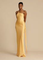 Robe longue asymétrique une épaule, dos ouvert, ceinture