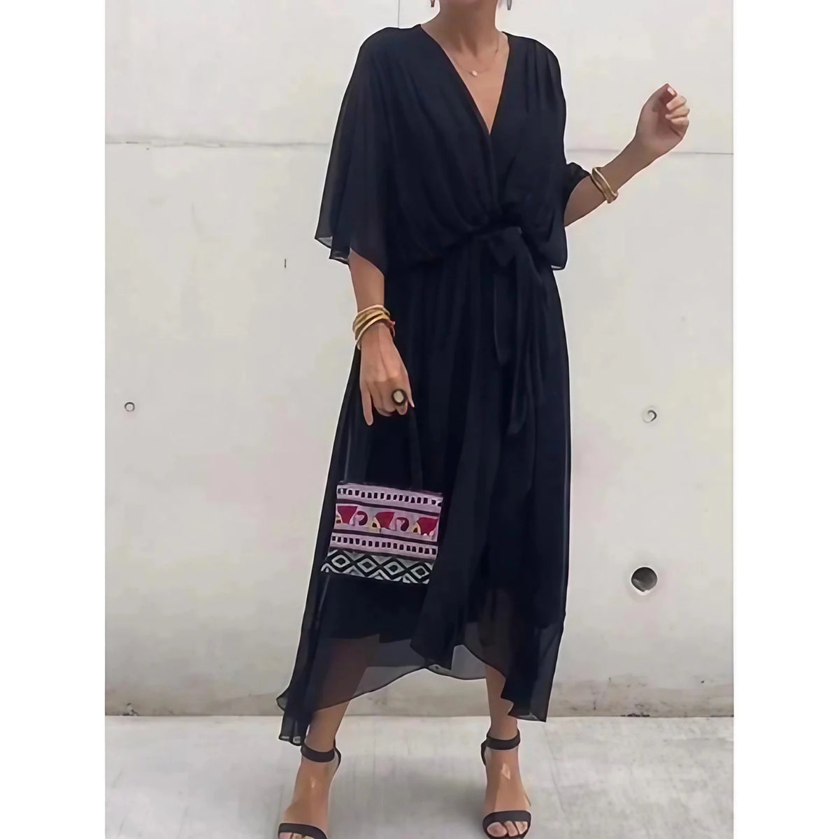 Robe longue fluide col V à manches 3/4, dix coloris, noir