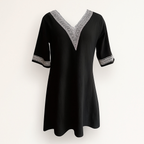 Robe femme col V bordé de dentelle, manches 3/4, noir