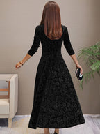 Robe fleurie col V sans manches, longueur genou, du S au L
