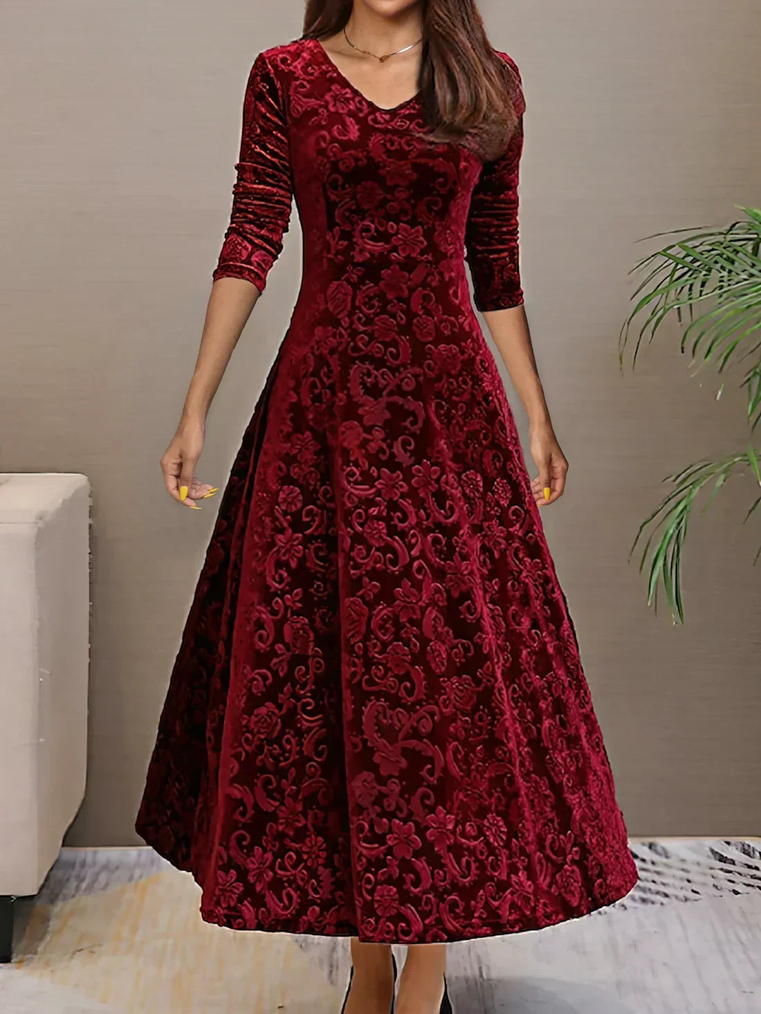 Robe fleurie col V sans manches, longueur genou, du S au L, rouge
