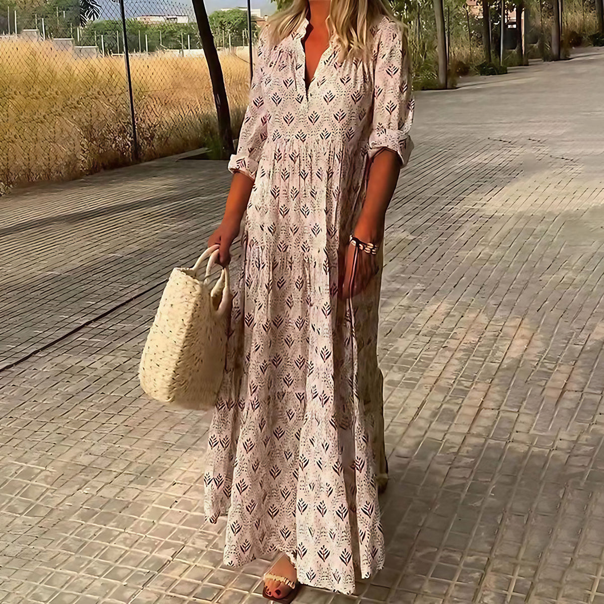 Robe bohème longue à manches 3/4 et col V, motif feuillage, rose