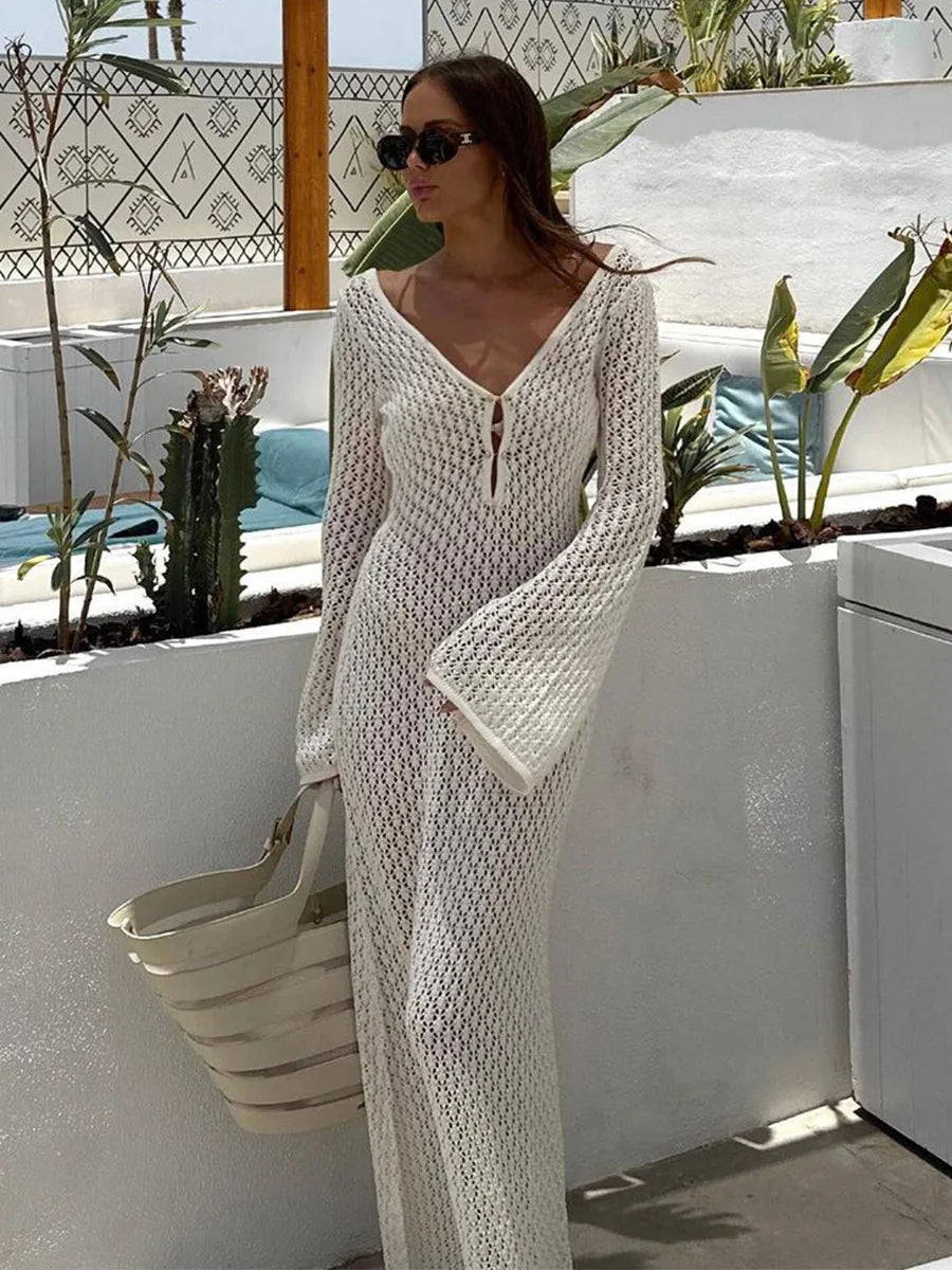 Robe longue en crochet bohème, col V, manches évasées