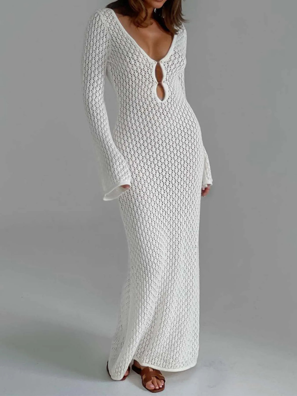 Robe longue en crochet bohème, col V, manches évasées
