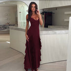 Robe longue fendue à fines bretelles, décolleté cœur, noir ou bordeaux