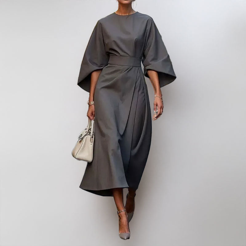 Robe longue femme cintrée à manches chauve-souris et drapé, gris