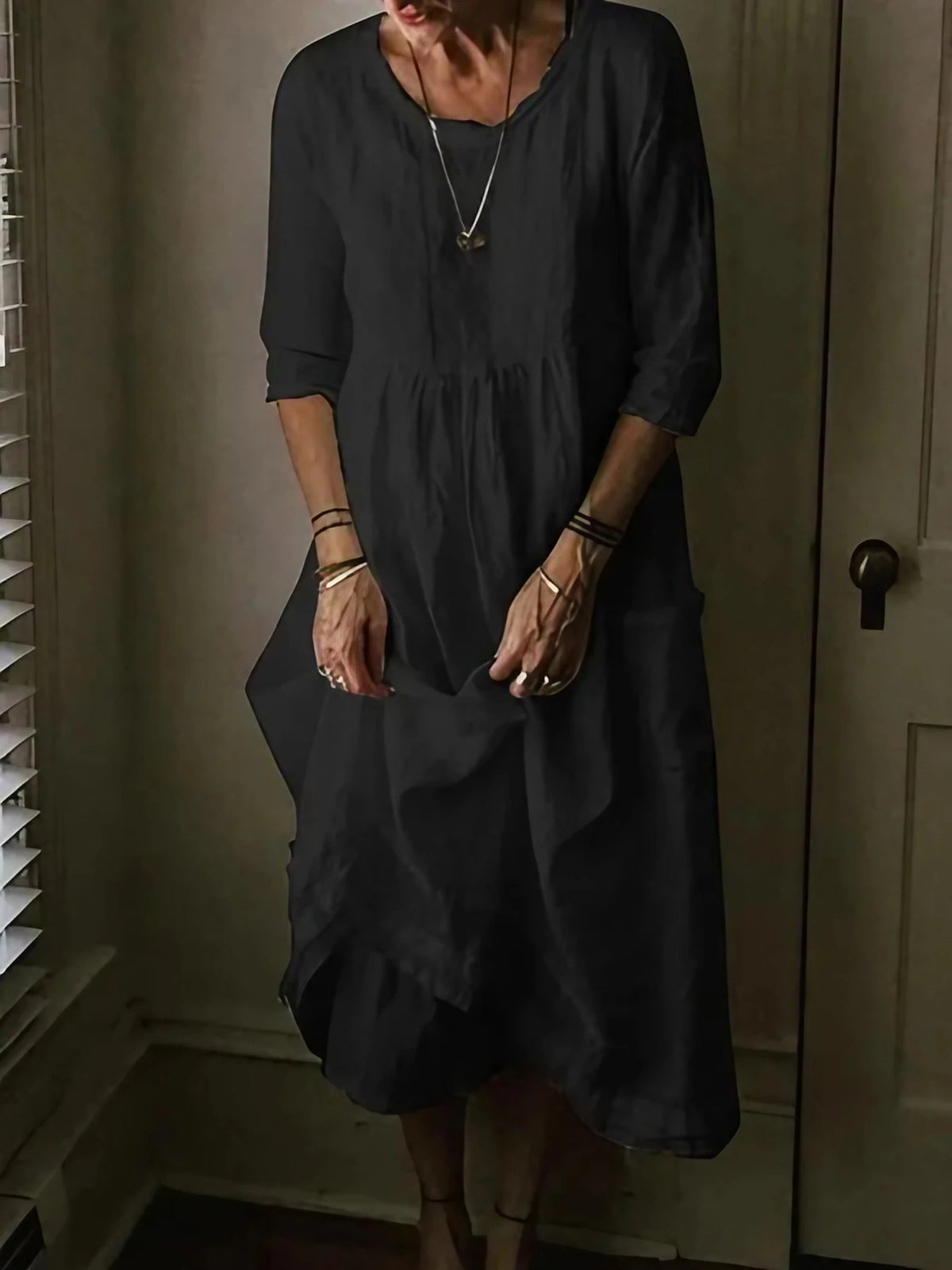 Robe longue femme ample et fluide, cinq coloris, du S au 5XL, noir