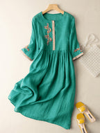 Robe longue brodée ethnique, col rond et manches mi-longues, vert