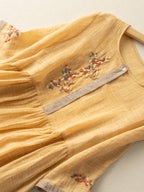 Robe longue brodée ethnique, col rond et manches mi-longues