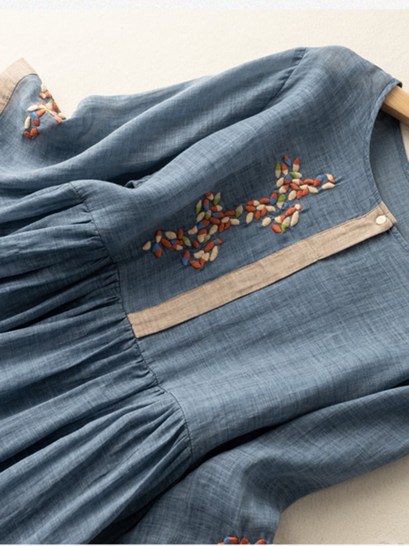 Robe longue brodée ethnique, col rond et manches mi-longues