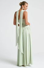 Robe de soirée longue fendue à bustier, foulard assorti