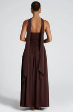 Robe de soirée longue fendue à bustier, foulard assorti
