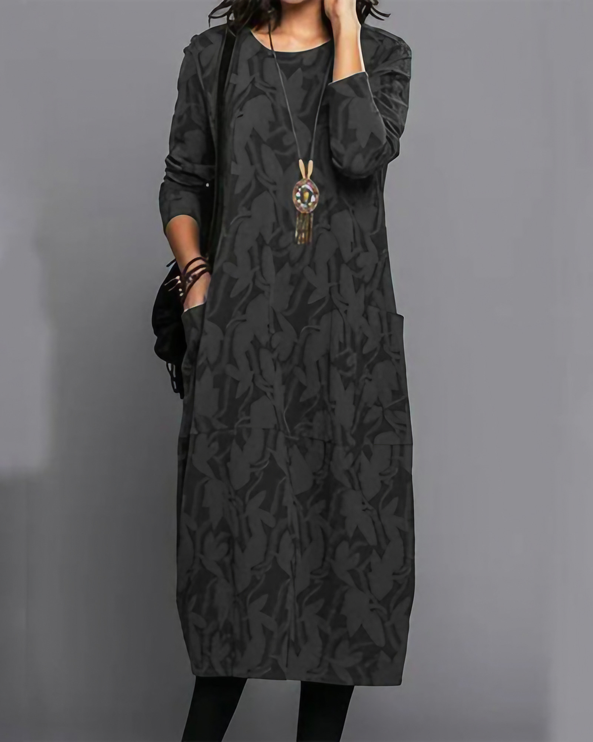 Robe longue fleurie femme à manches longues et poches, coupe ample, noir