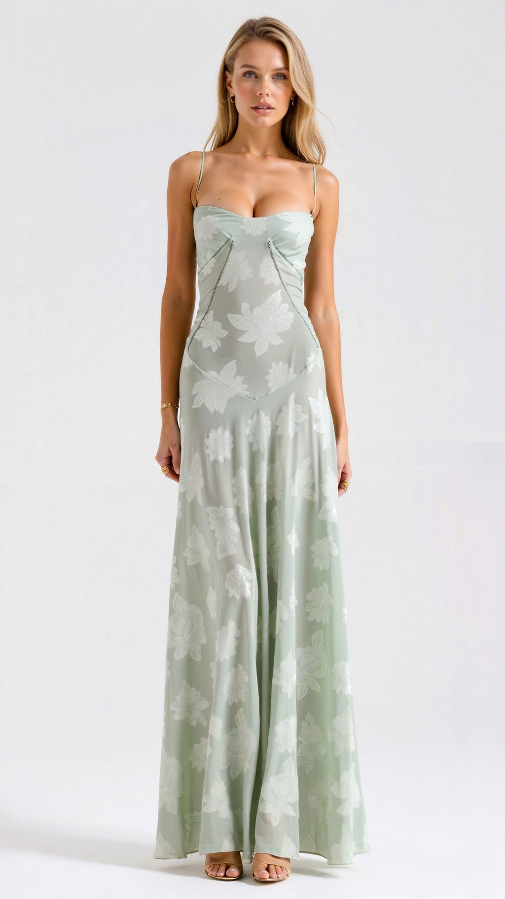 Robe longue fleurie à bretelles fines, coupe évasée, quatre coloris, vert