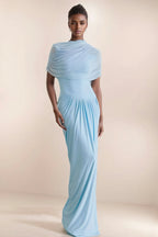 Robe longue drapée asymétrique à col haut, bleu clair