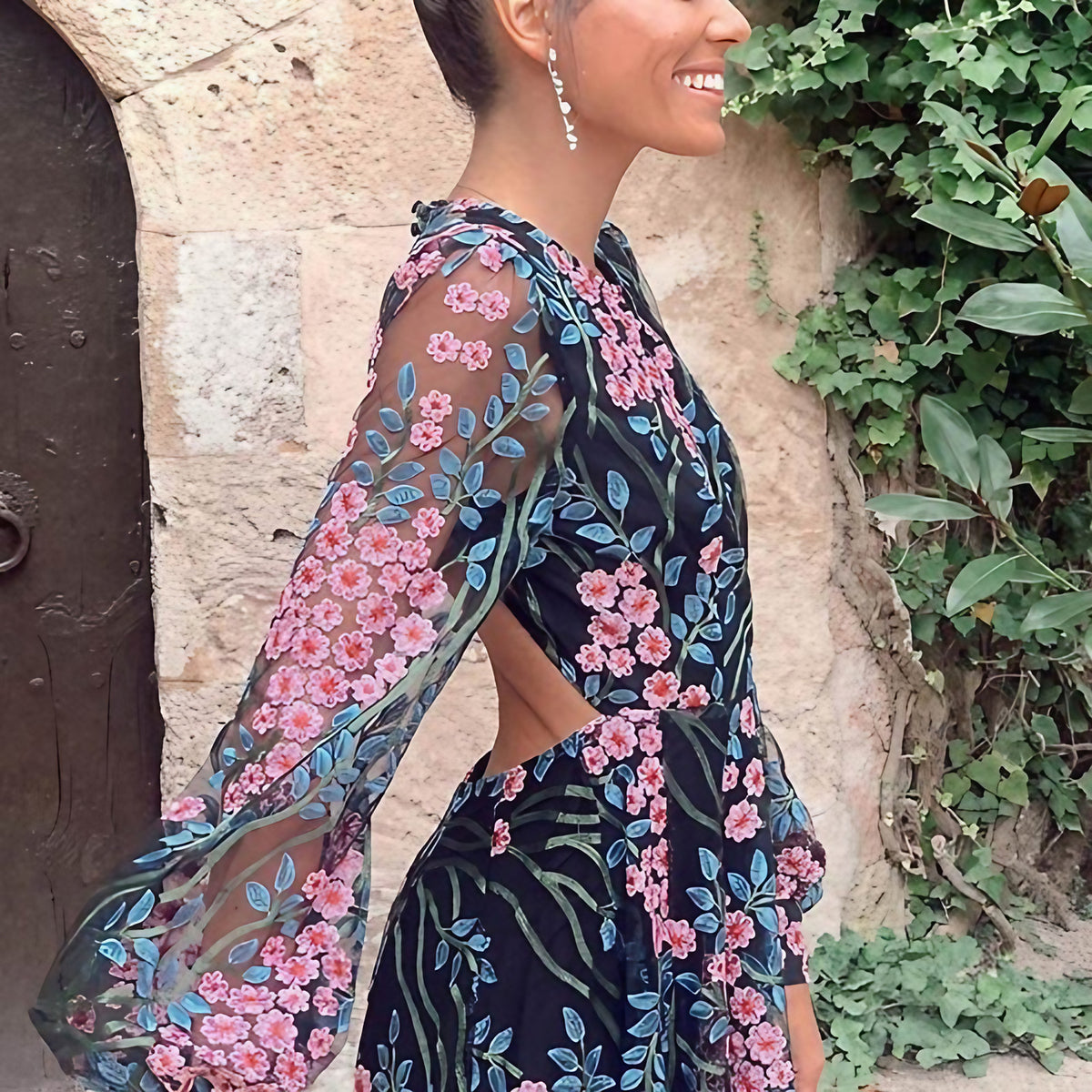 Robe longue dos nu femme à fleurs, esprit vintage, imprimé fleuri