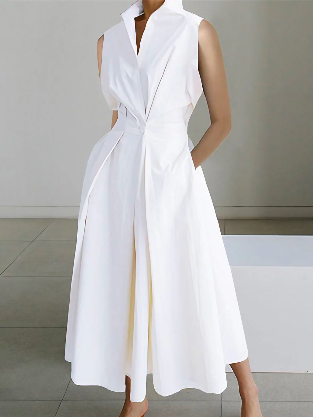 Robe chemise longue femme, taille drapée, coupe fluide, blanc
