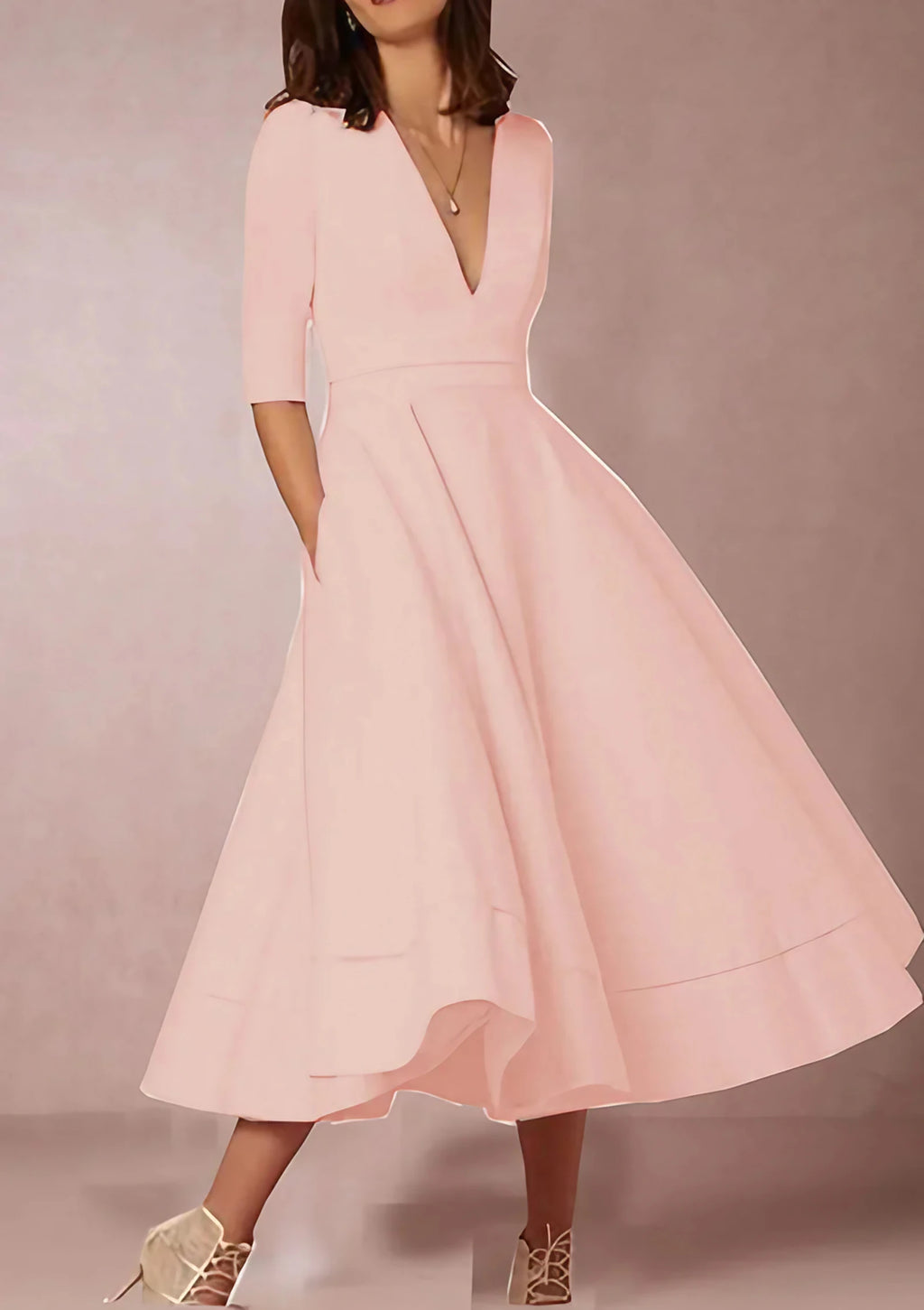 Robe midi trapèze col V, manches 3/4, haut cintré, rose