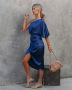 Robe midi asymétrique une épaule, drapée, avec fente
