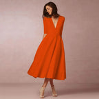 Robe midi cintrée à col rond, manches courtes, douze coloris, orange