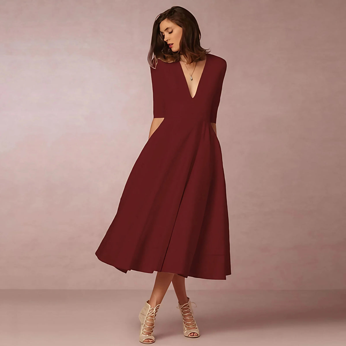 Robe midi cintrée à col rond, manches courtes, douze coloris, rouge vin