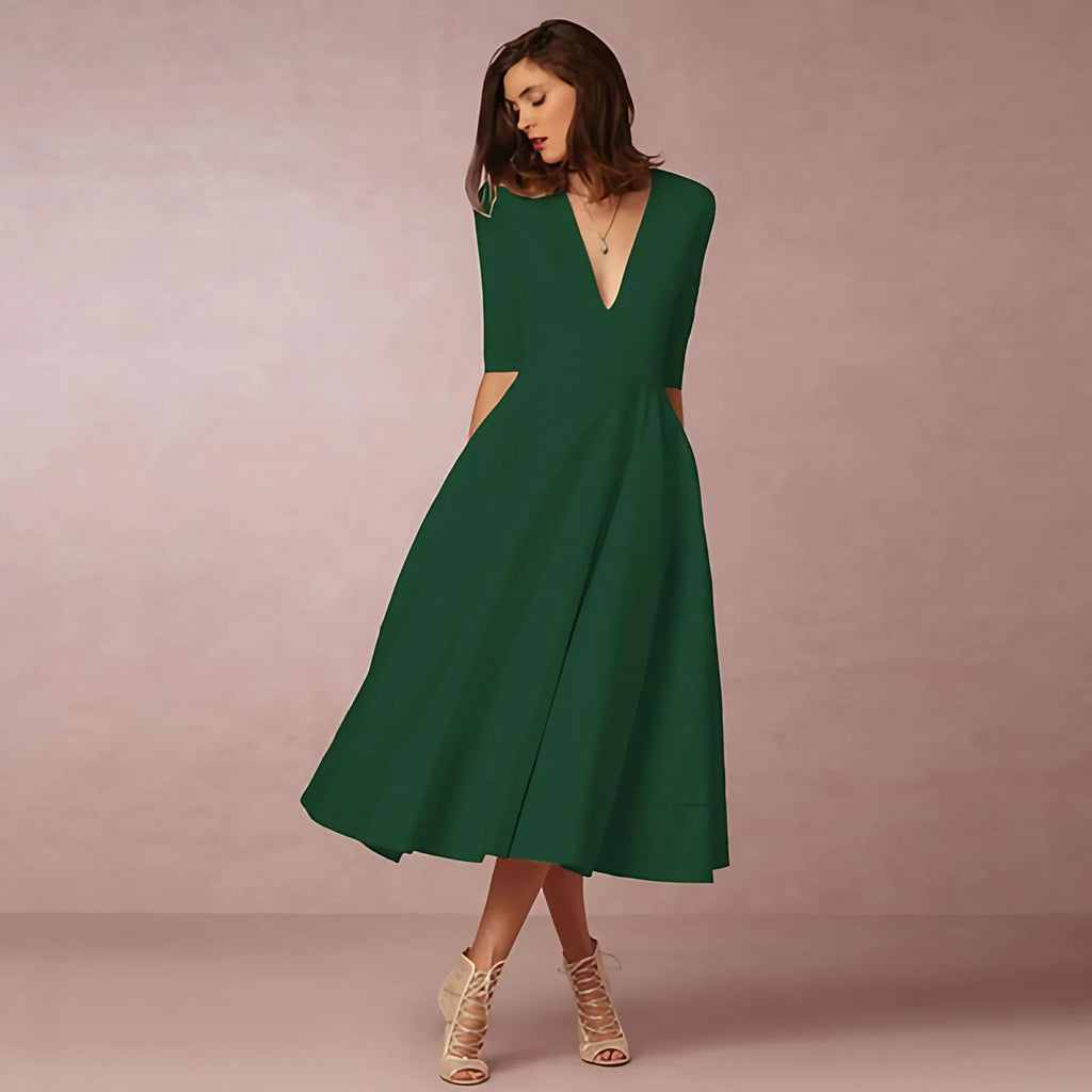 Robe midi cintrée à col rond, manches courtes, douze coloris, vert